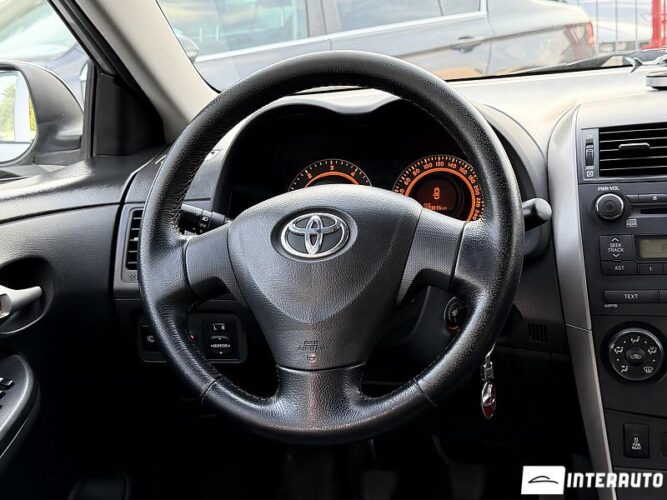 Toyota Corolla 35 toyota Corolla 2010