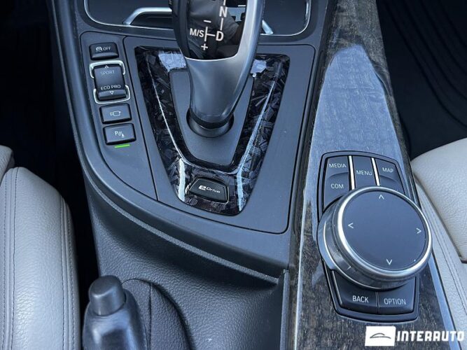 bmw 330E 2017