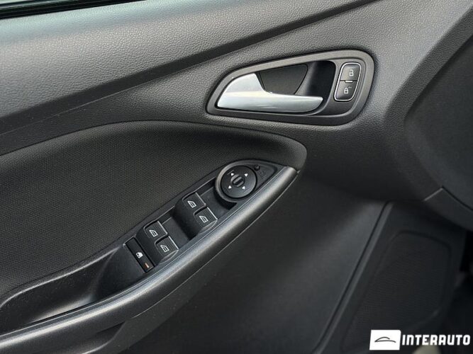 ford Focus 2016
