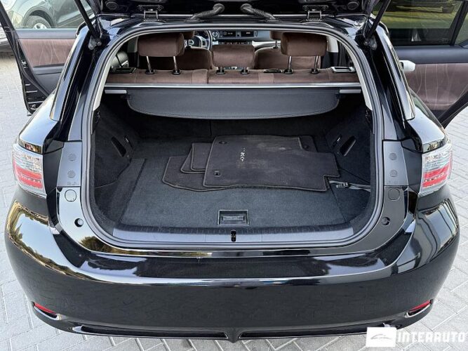 lexus CT 200h 2012