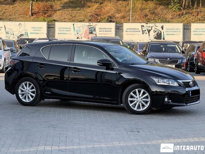 Lexus CT 200h 2012 doar la InterAuto