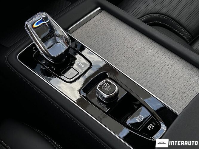 Volvo XC 90 57 volvo XC 90 2025