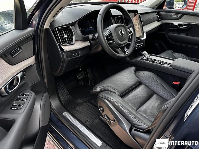 Volvo XC 90 44 volvo XC 90 2025