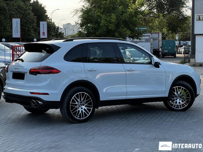 porsche Cayenne S Hybrid 2016