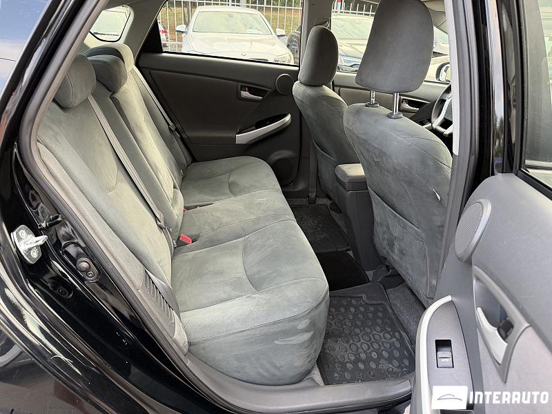 toyota Prius 2011
