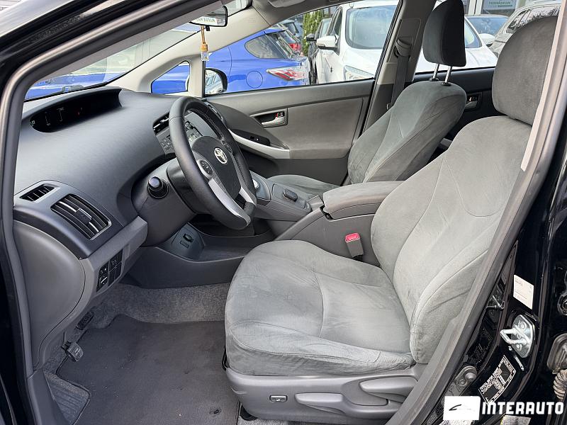 toyota Prius 2011