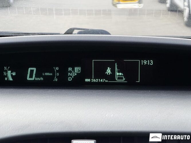 toyota Prius 2011