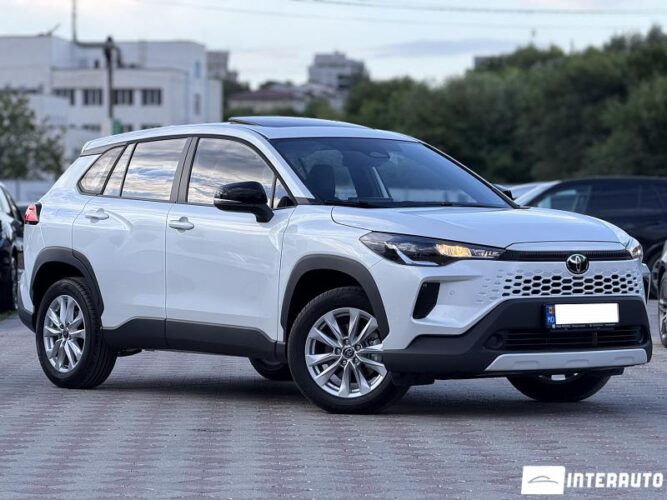 Toyota Corolla Cross 37 toyota Corolla Cross 2025