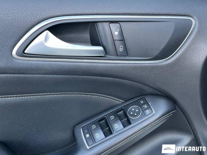 mercedes B 180 2012