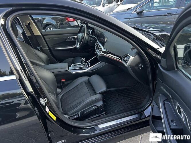 bmw 330E 2020