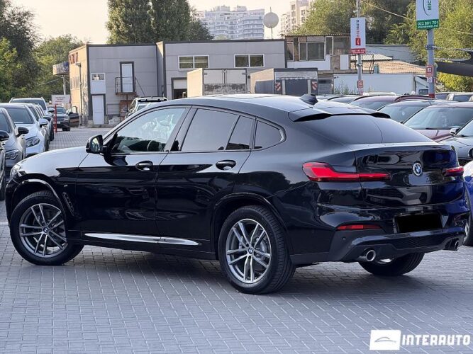 BMW X4 2.0D 33 bmw X4 2.0D 2018