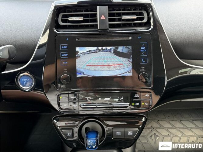 Toyota Prius 43 toyota Prius 2018