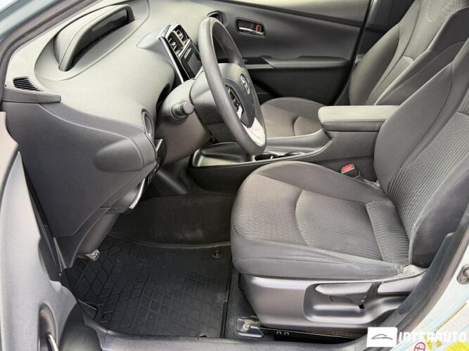 Toyota Prius 38 toyota Prius 2018