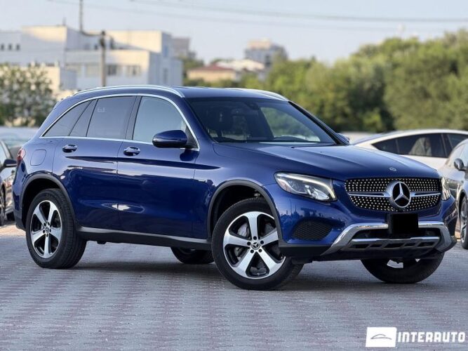 Mercedes GLC 350e 36 mercedes GLC 350e 2019