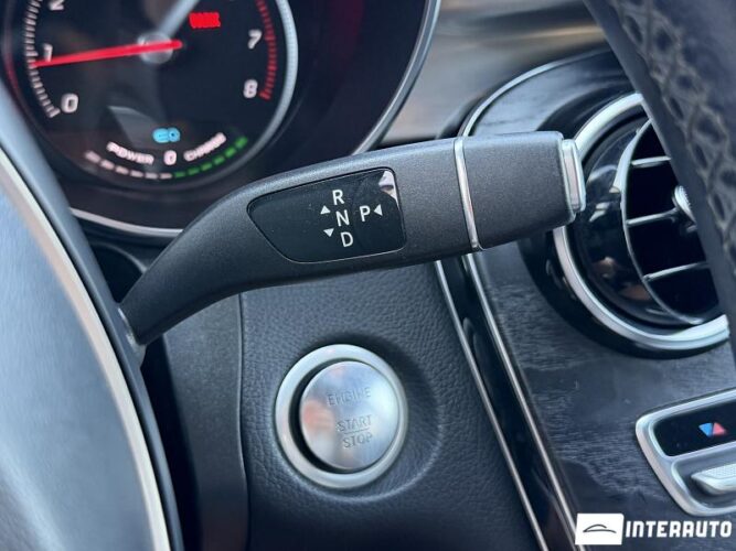 Mercedes GLC 350e 46 mercedes GLC 350e 2019