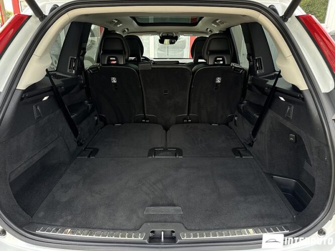 volvo XC 90 2020