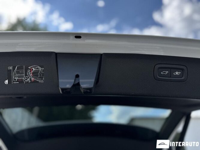 volvo XC 90 2020