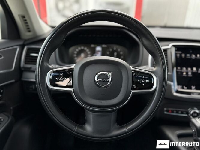 volvo XC 90 2020