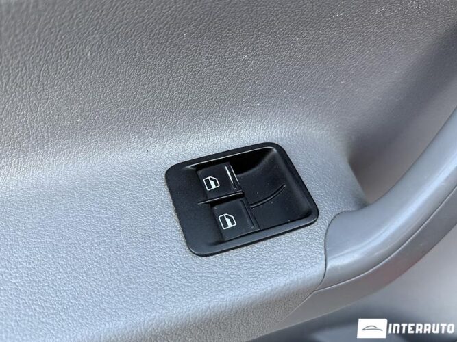 Volkswagen Caddy 39 volkswagen Caddy 2010