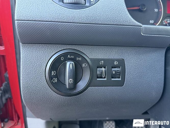 Volkswagen Caddy 38 volkswagen Caddy 2010