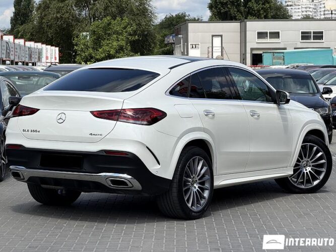 Mercedes GLE Coupe 350d 35 mercedes GLE Coupe 350d 2021