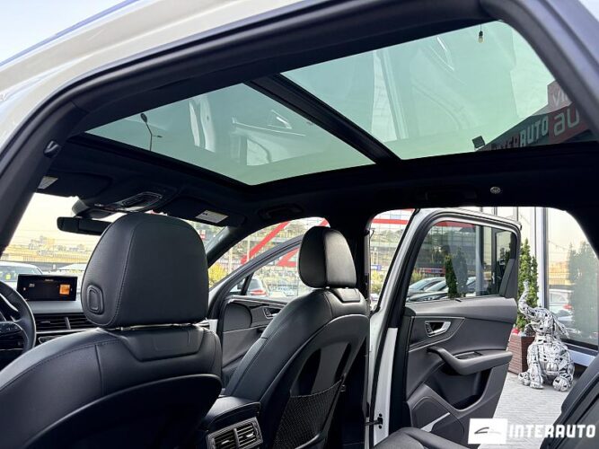 Audi Q7 51 audi Q7 2017