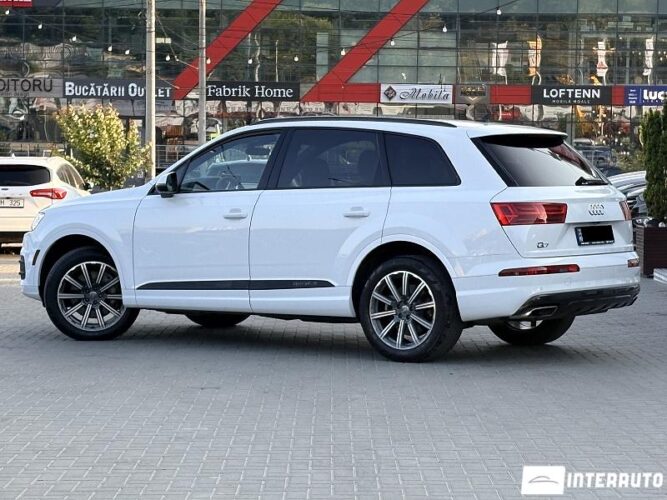 Audi Q7 41 audi Q7 2017