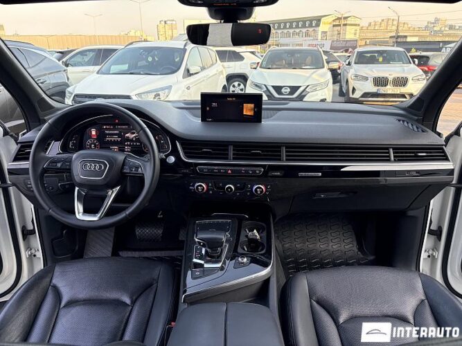 Audi Q7 43 audi Q7 2017