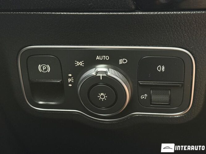 Mercedes B 180 40 mercedes B 180 2018
