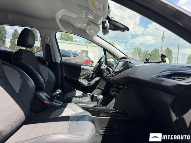 Peugeot 2008 38 peugeot 2008 2019