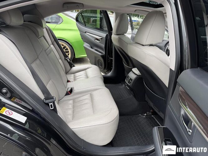 lexus ES 300h 2018