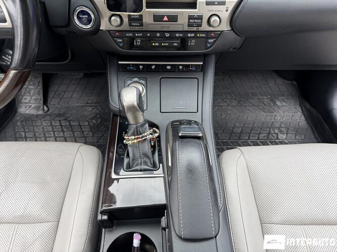 lexus ES 300h 2018
