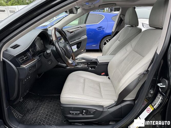 lexus ES 300h 2018