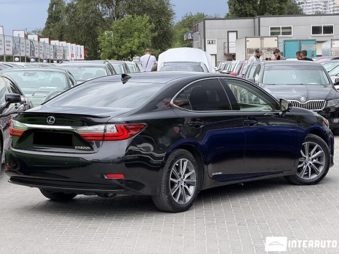 lexus ES 300h 2018