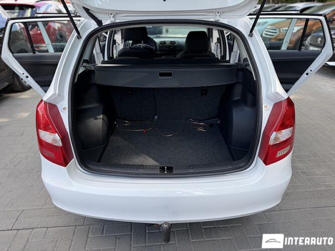 Skoda Fabia 34 skoda Fabia 2010