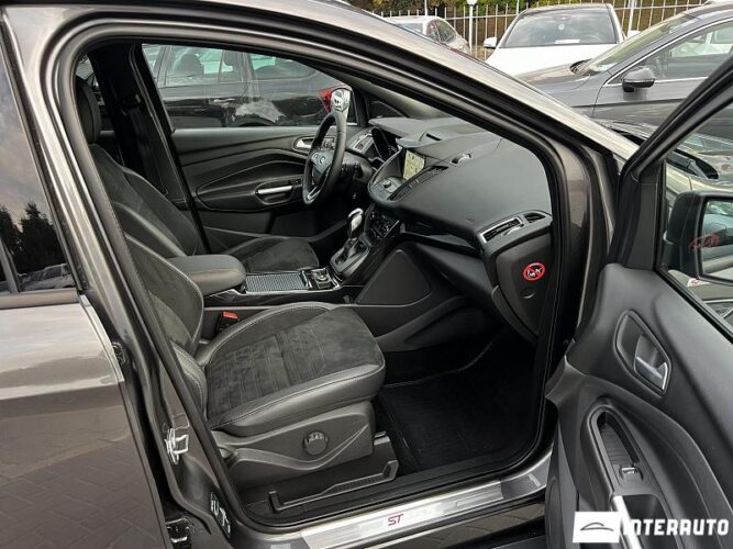 ford Kuga 2016