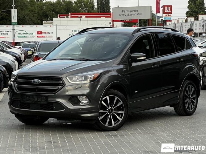Ford Kuga 2016 doar la InterAuto