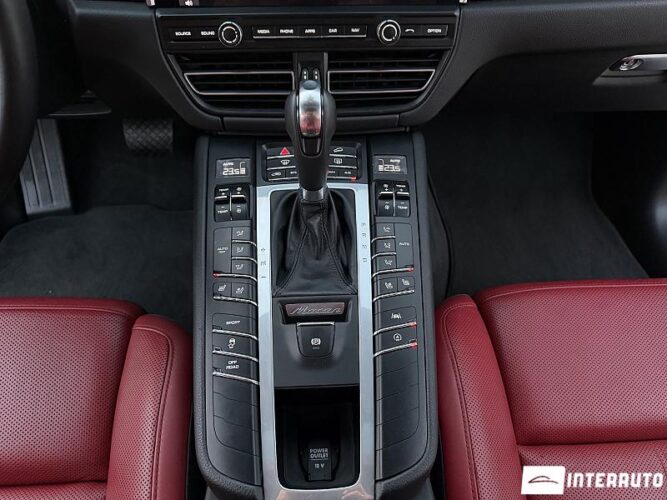 porsche Macan 2021