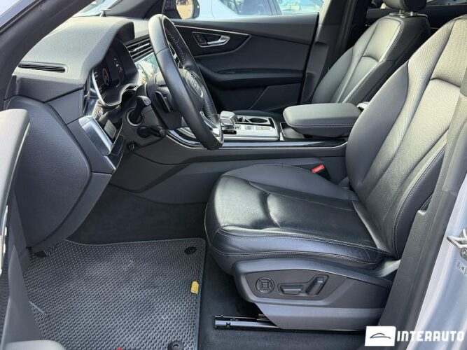 audi Q8 2020