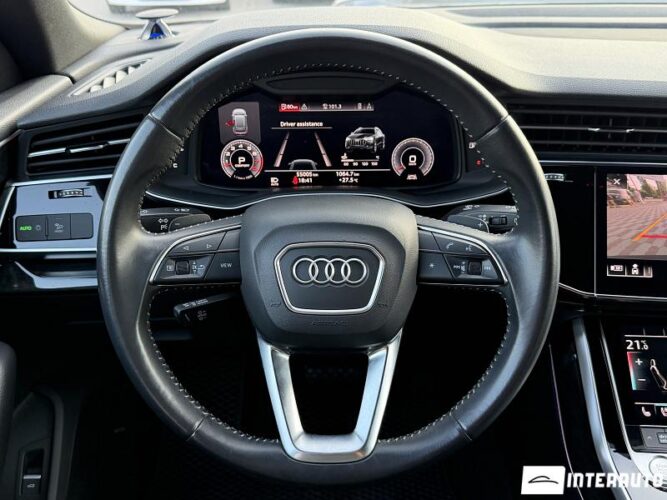 audi Q8 2020