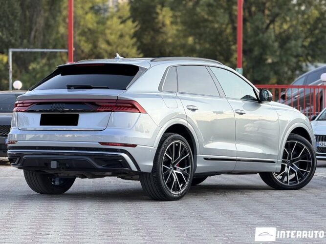 audi Q8 2020
