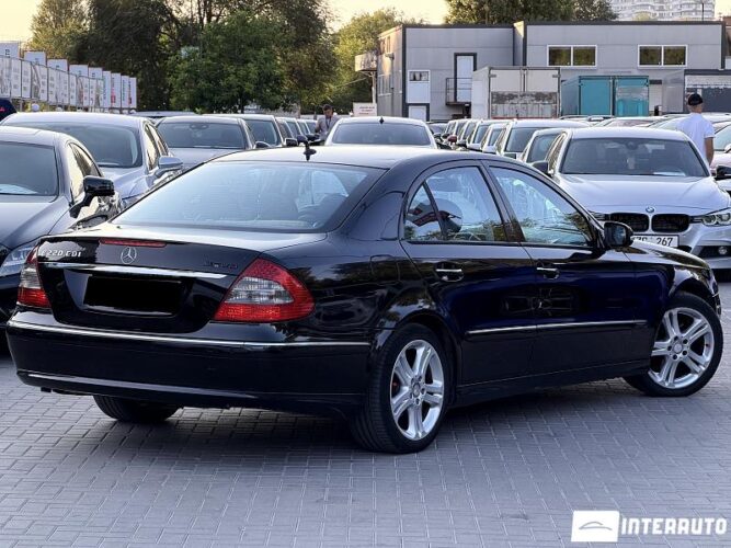 Mercedes E 220 29 mercedes E 220 2009