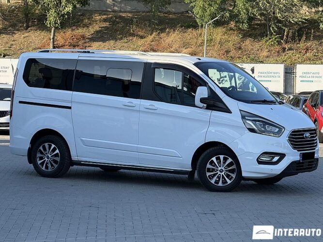 Ford Transit 2019 doar la InterAuto
