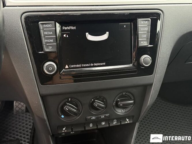 Skoda Rapid 43 skoda Rapid 2015