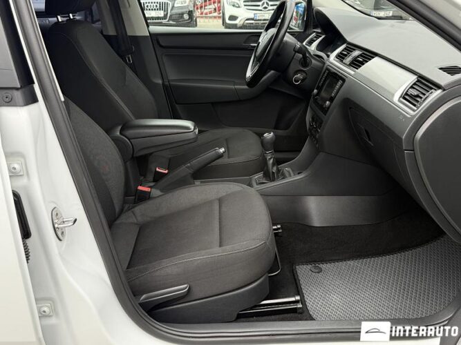 Skoda Rapid 45 skoda Rapid 2015