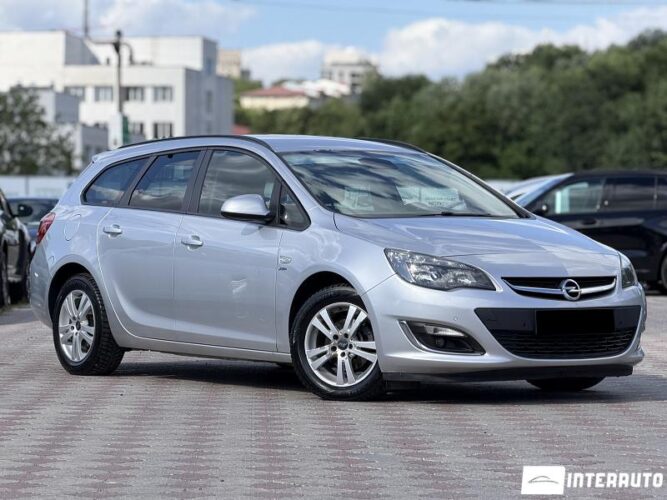 Opel Astra 30 opel Astra 2013