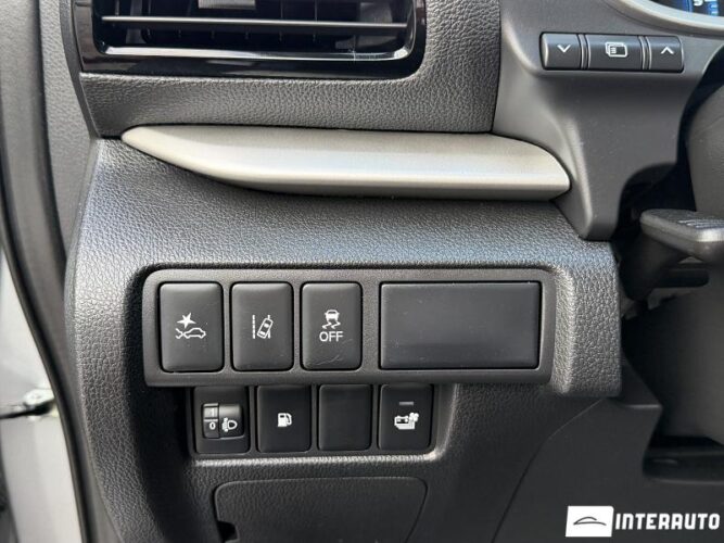 Mitsubishi Eclipse Cross 39 mitsubishi Eclipse Cross 2022