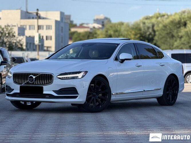 Volvo S 90 2017 doar la InterAuto