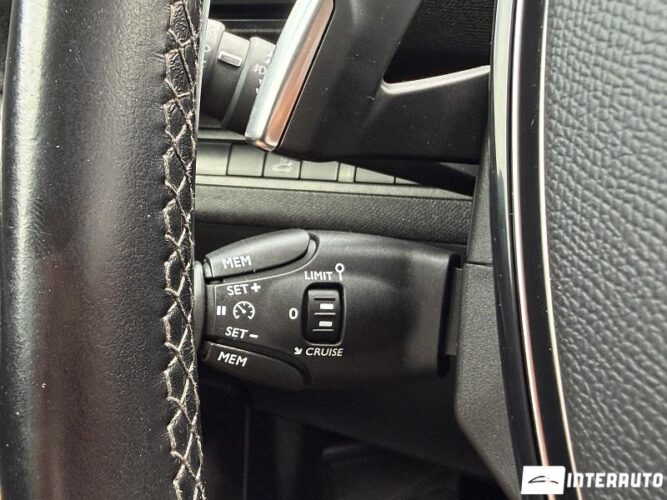 Peugeot 3008 43 peugeot 3008 2019