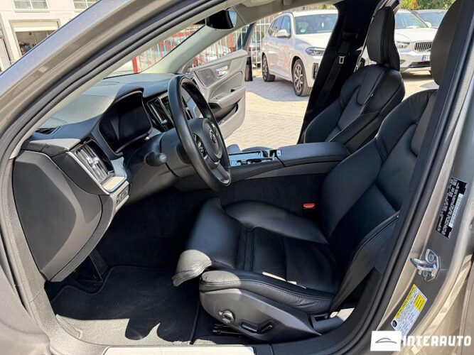 Volvo S 60 36 volvo S 60 2020